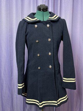 cdr!ale Nauticle Themed Pleated Skirt Coat - Size: Large